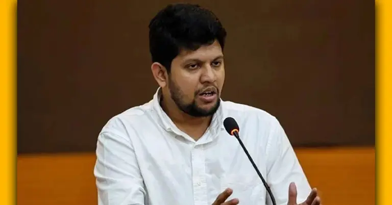 তথ্য উপদেষ্টা মাহফুজ আলম